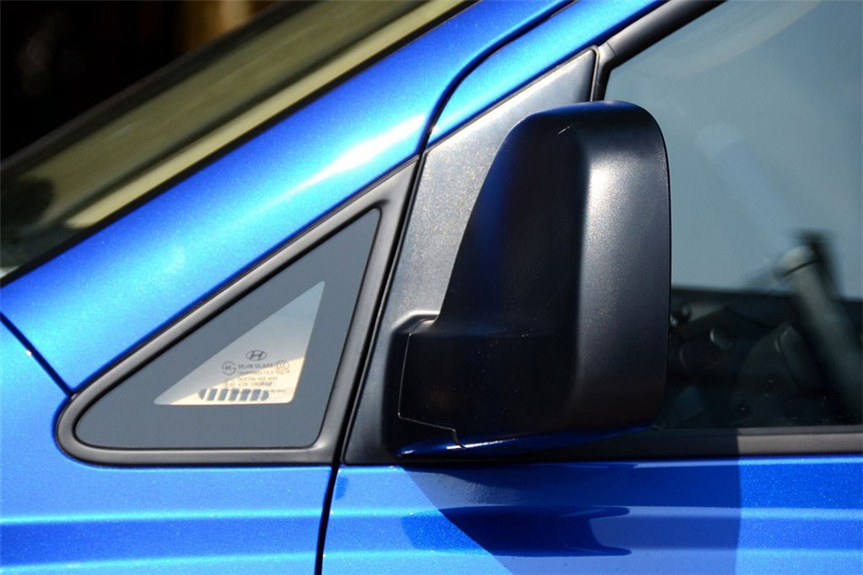 2011款H-1辉翼2.4L自动领航版