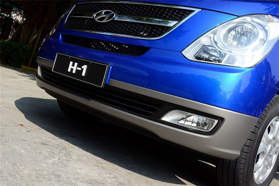 2011款H-1辉翼2.4L自动领航版