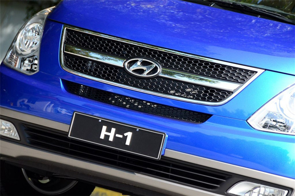 2011款H-1辉翼2.4L自动领航版