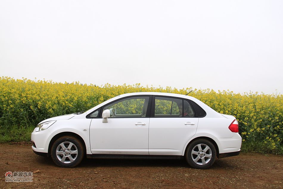 启辰D50外观实拍