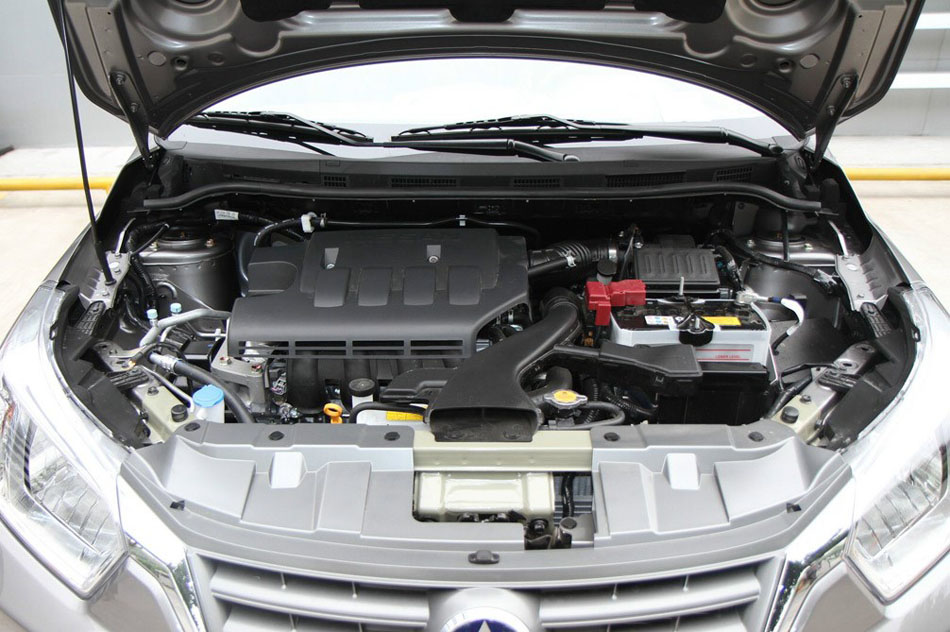 D50 2013 1.6L AT ʱа 