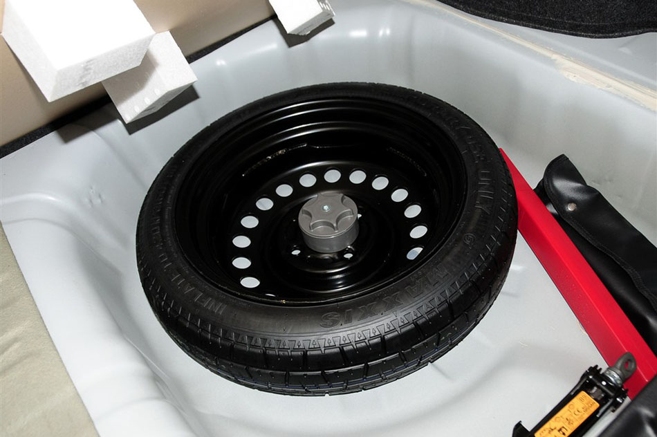 2013款 1.6L 自动豪华型 细节