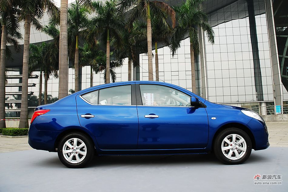东风日产新阳光外观实拍
