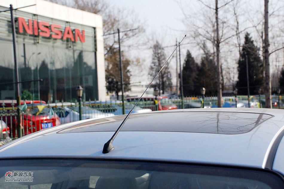 东风日产新阳光到店高清实拍