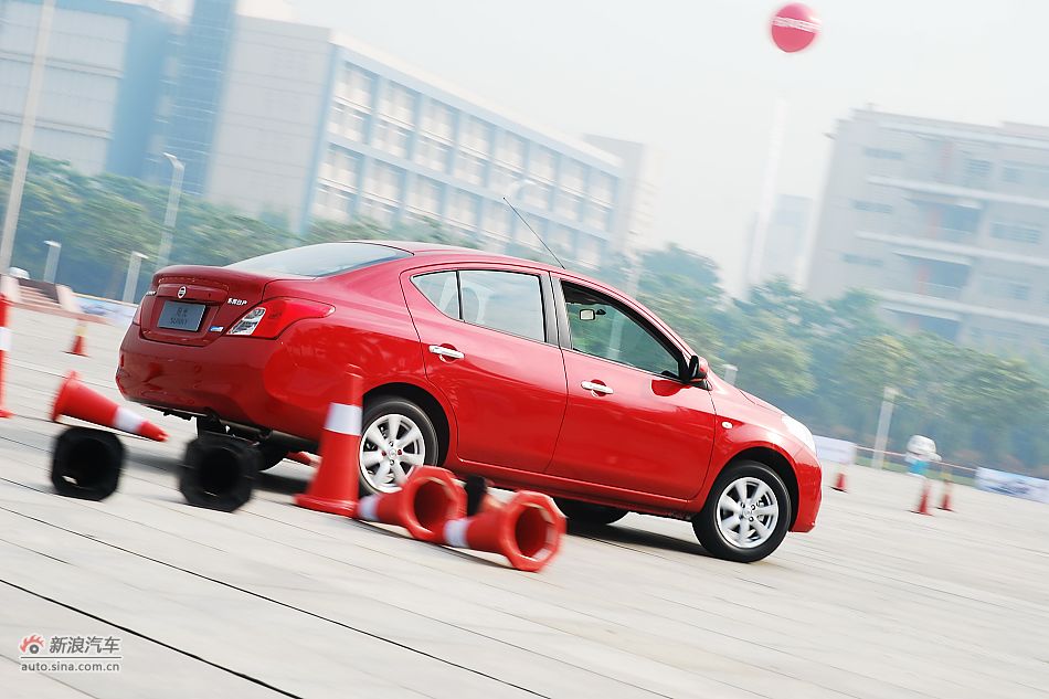 东风日产新阳光试驾