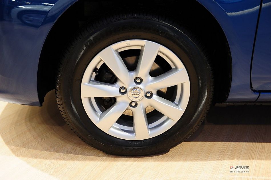 东风日产新阳光