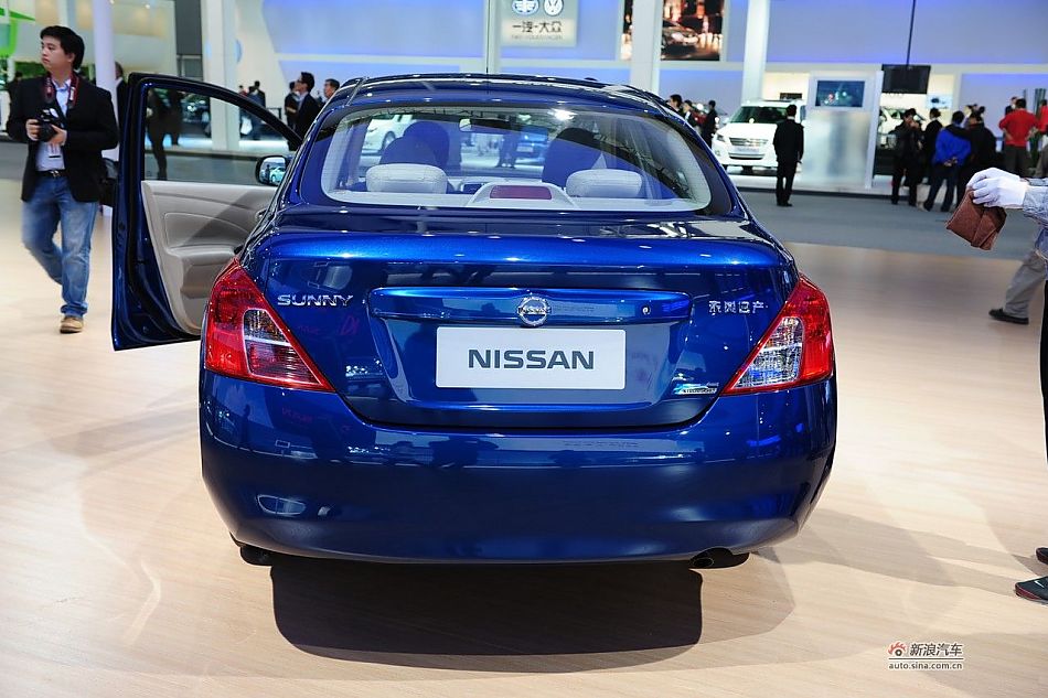 东风日产新阳光