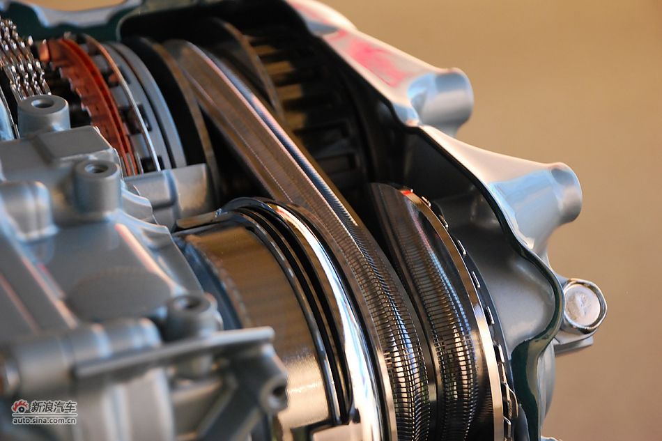 新CVT变速箱实拍