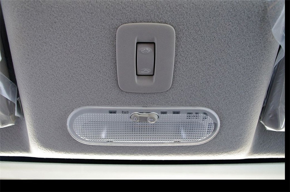 2011款 1.5L CVT XL豪华版 座椅空间