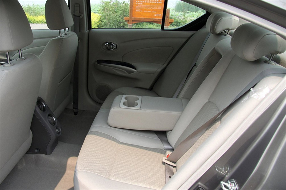 2011 1.5L CVT XL οռ