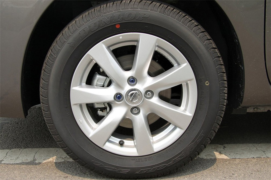 2011款 1.5L CVT XL豪华版 其他