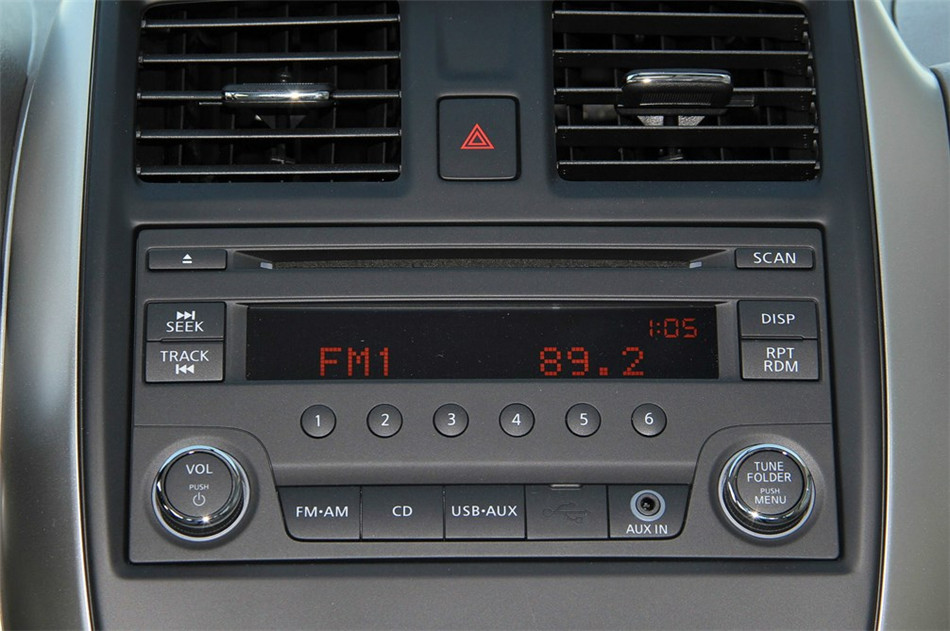 阳光 2014款 1.5XL CVT 豪华版 内饰