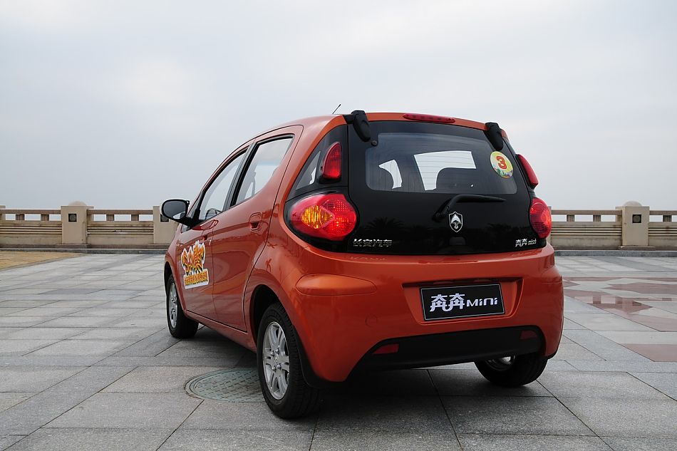 长安奔奔mini外观实拍