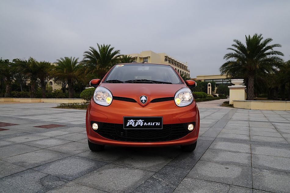 长安奔奔mini外观实拍