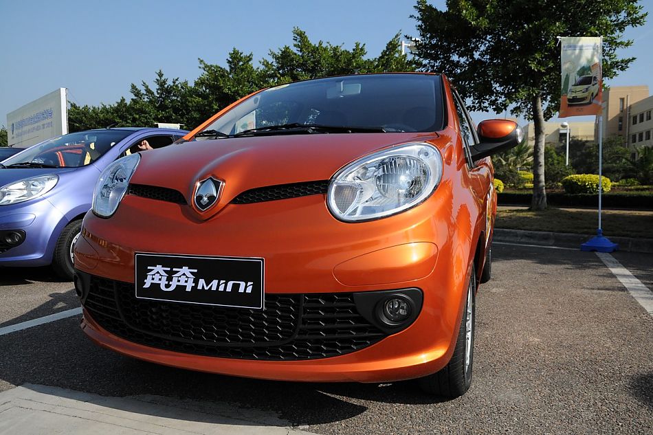 长安奔奔mini外观实拍