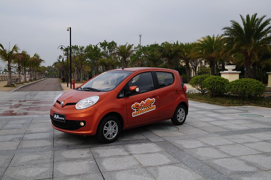 长安奔奔mini外观实拍