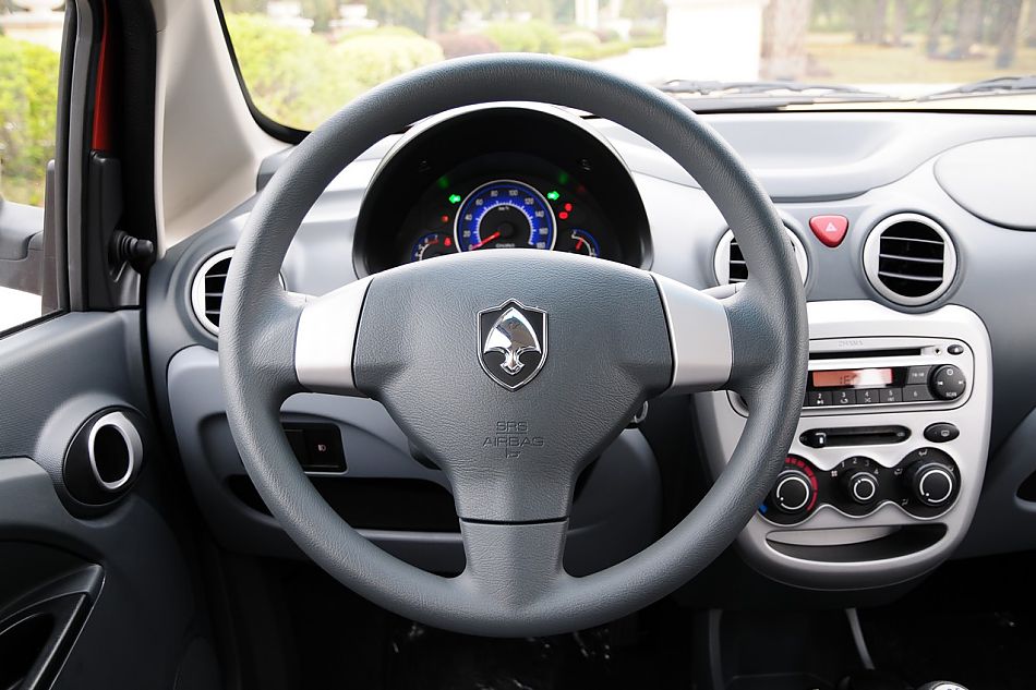 长安奔奔mini内饰实拍