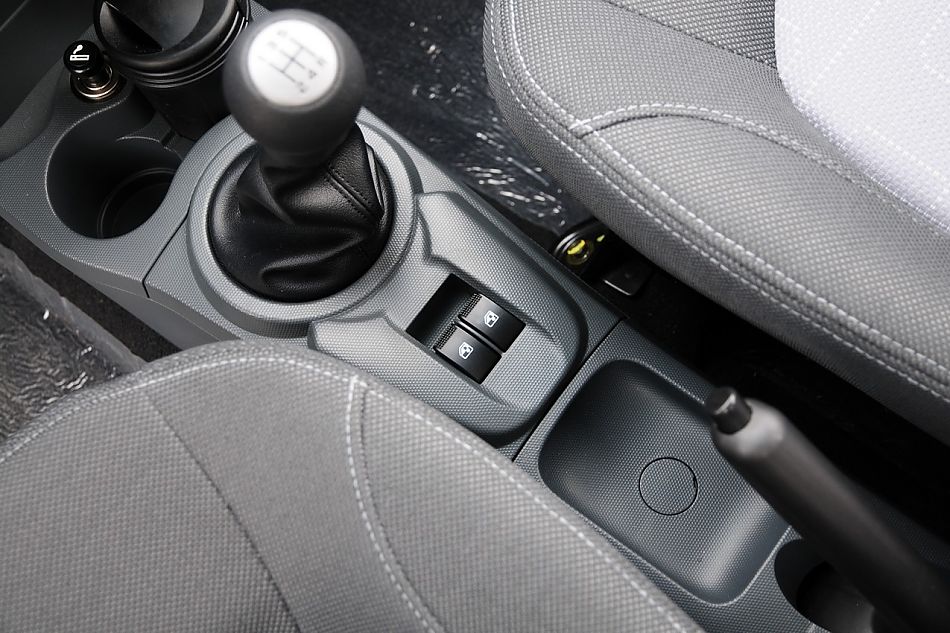 长安奔奔mini内饰实拍