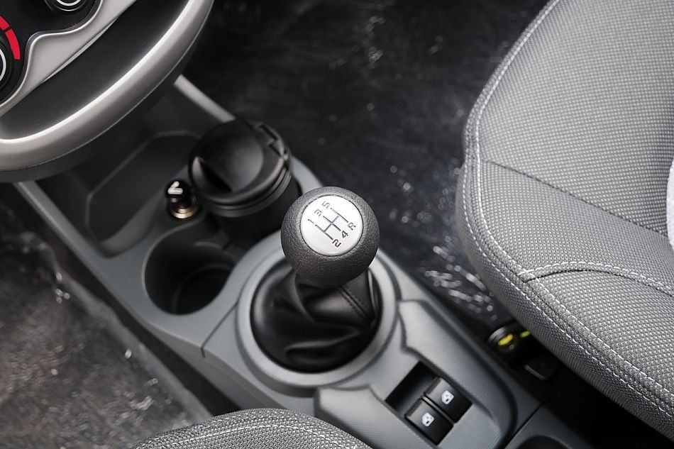 长安奔奔mini内饰实拍