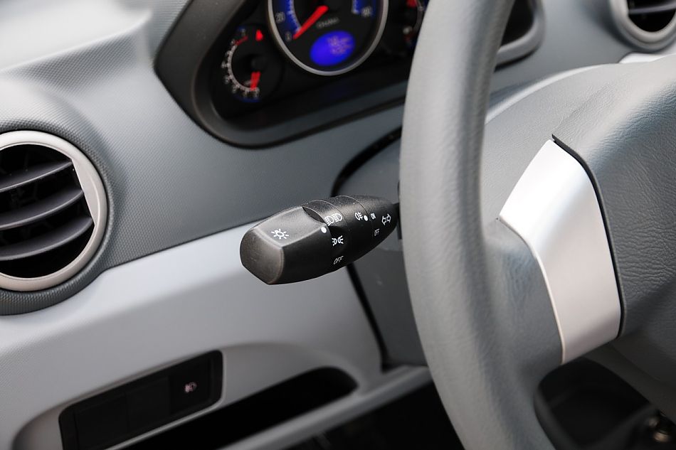 长安奔奔mini内饰实拍