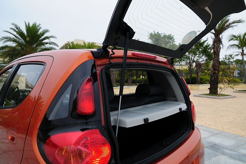 长安奔奔mini实拍