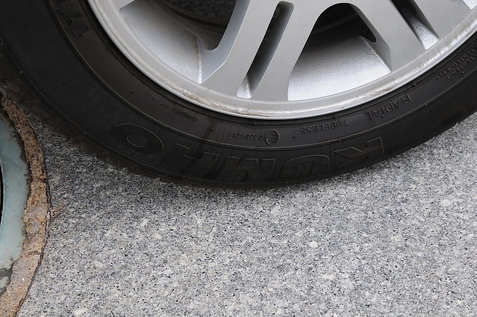 长安奔奔mini外观实拍