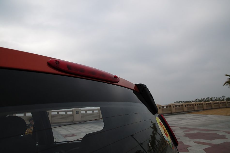 长安奔奔mini外观实拍