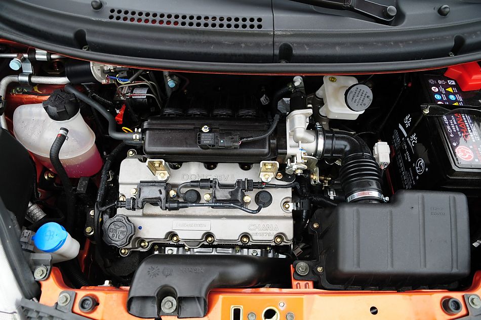 长安奔奔mini实拍