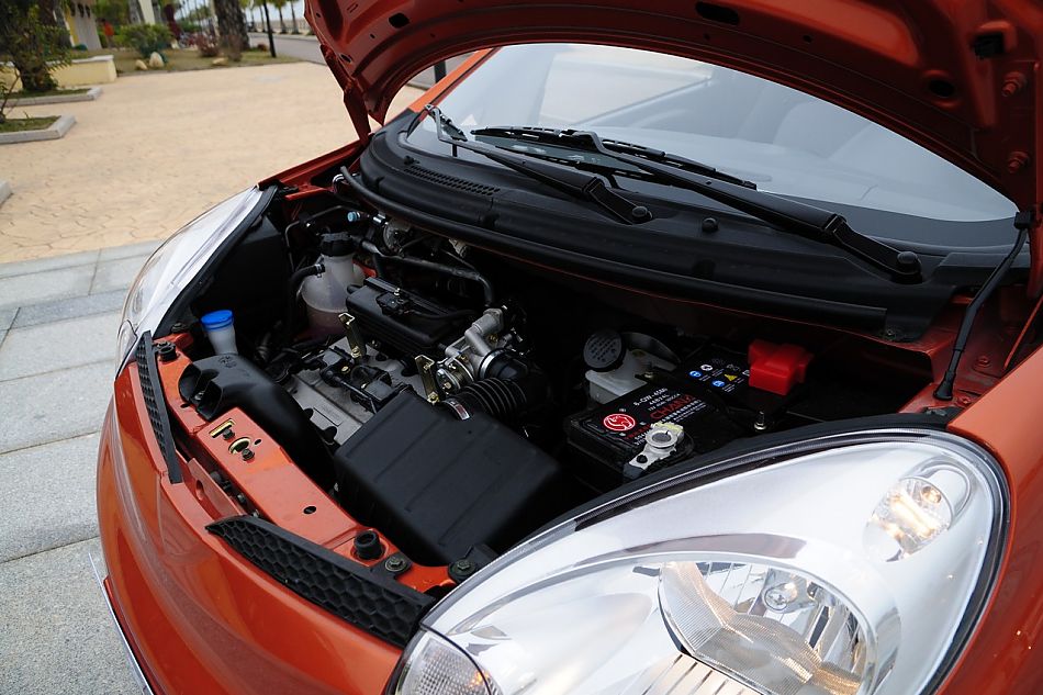 长安奔奔mini实拍