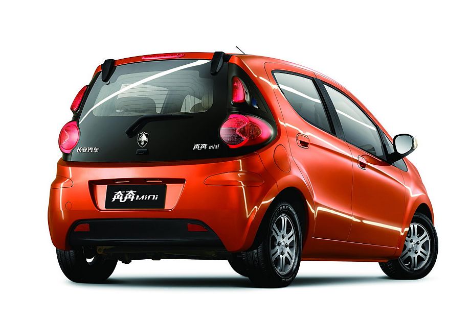 长安奔奔MINI外观及细节
