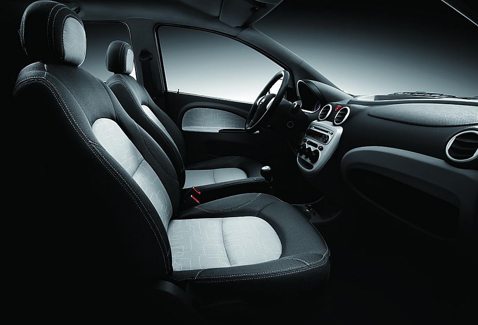 长安奔奔MINI内饰及细节