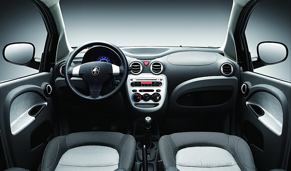 长安奔奔mini内饰