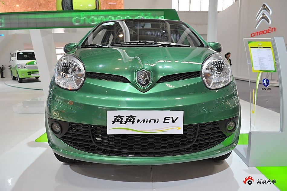 长安奔奔miniEV