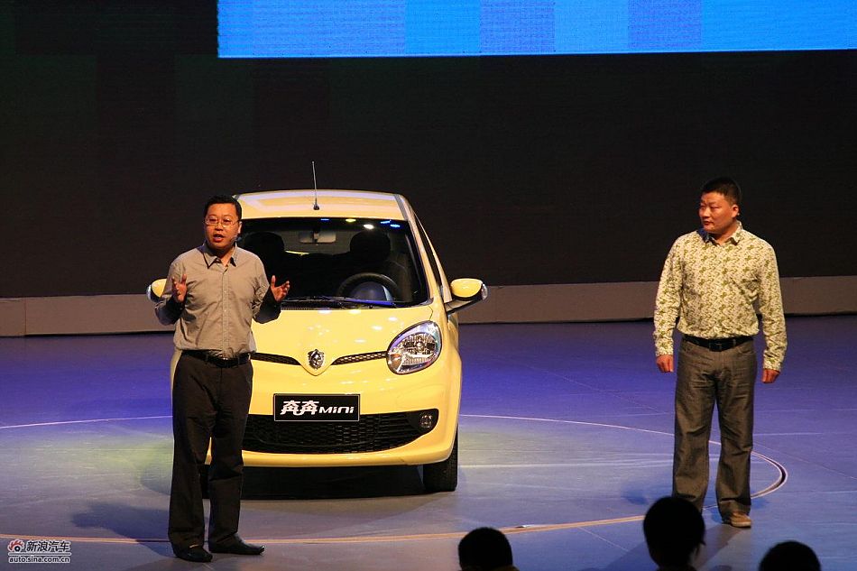 长安奔奔mini上市现场车型详解