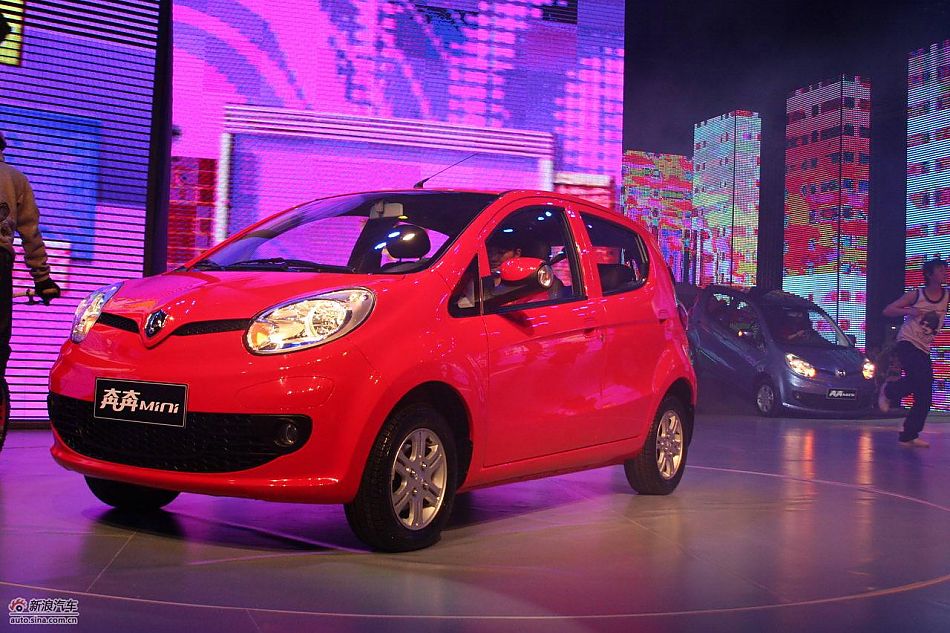 长安奔奔mini上市现场亮相