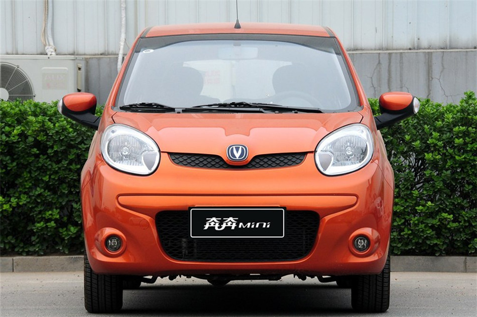 2012款 1.0L IMT 时尚版 外观