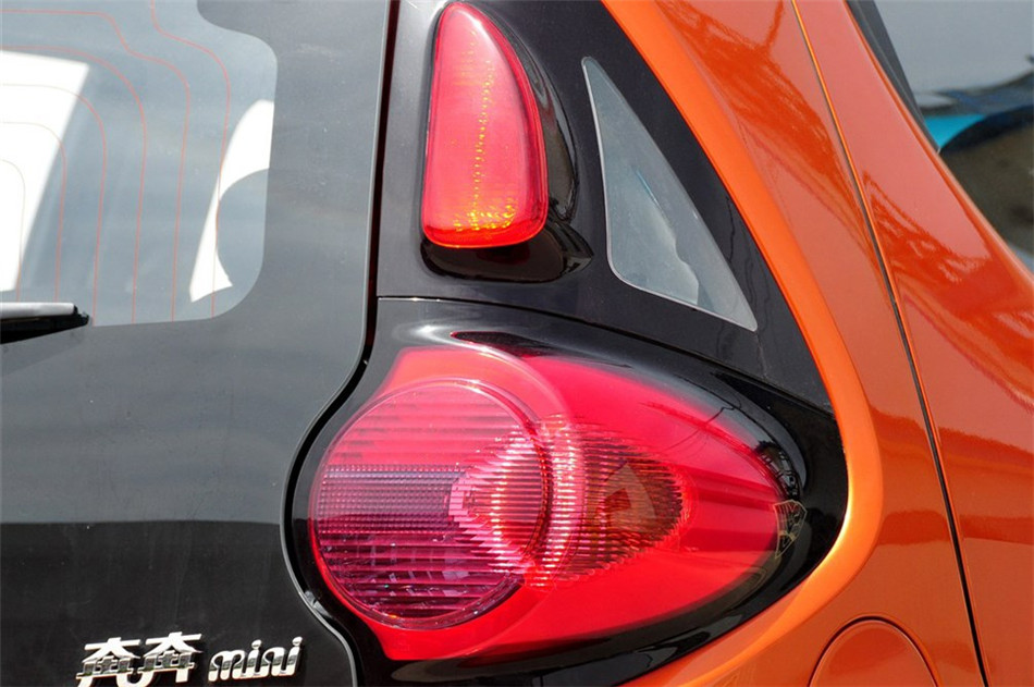 2012款 1.0L IMT 时尚版 其他