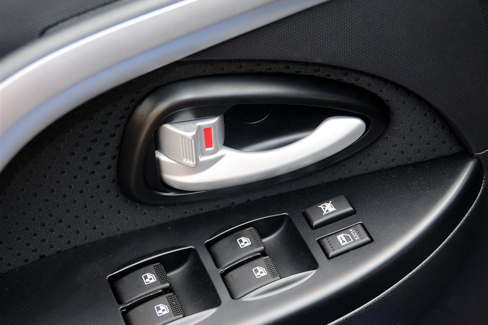 CX20  2014 1.4L ֶ˶ οռ