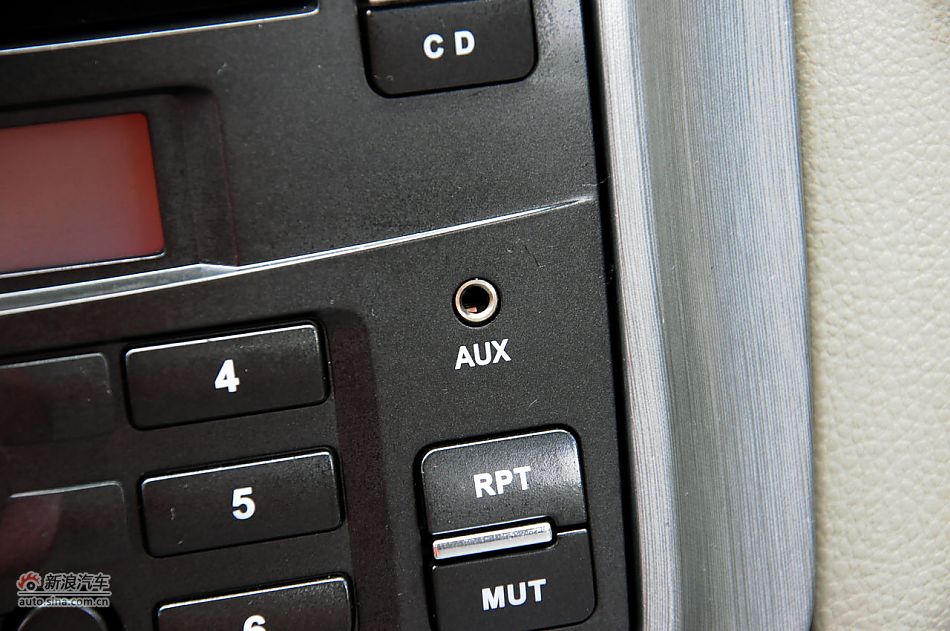 2011款CX30三厢实拍