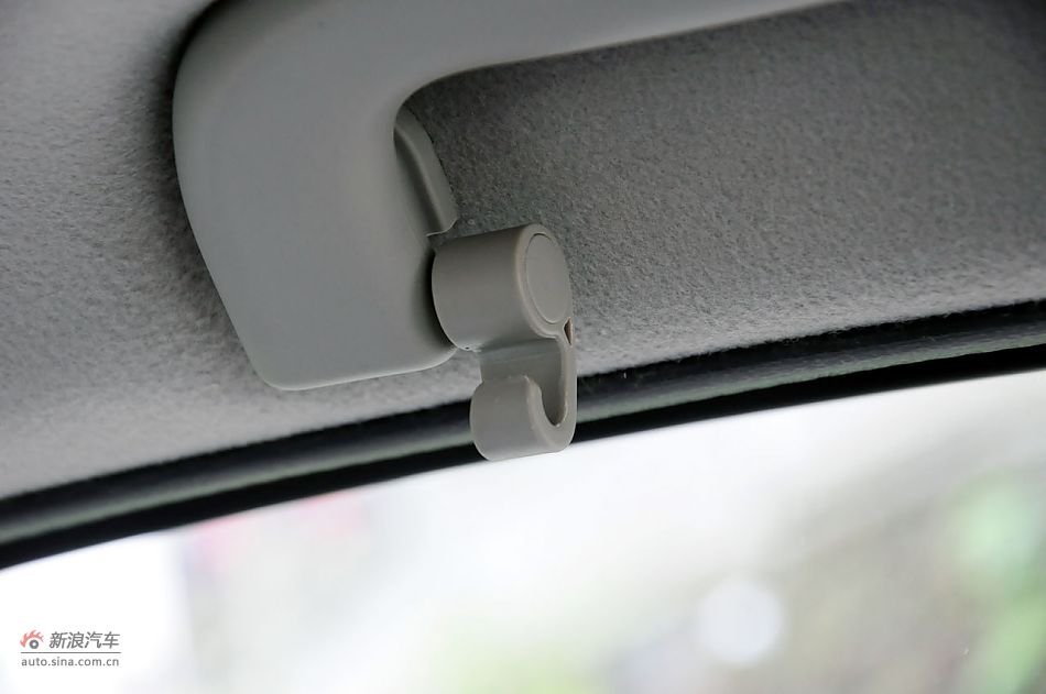 2011款CX30三厢实拍