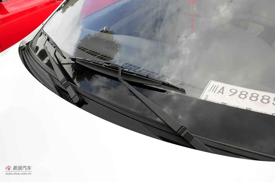 2011款CX30三厢实拍