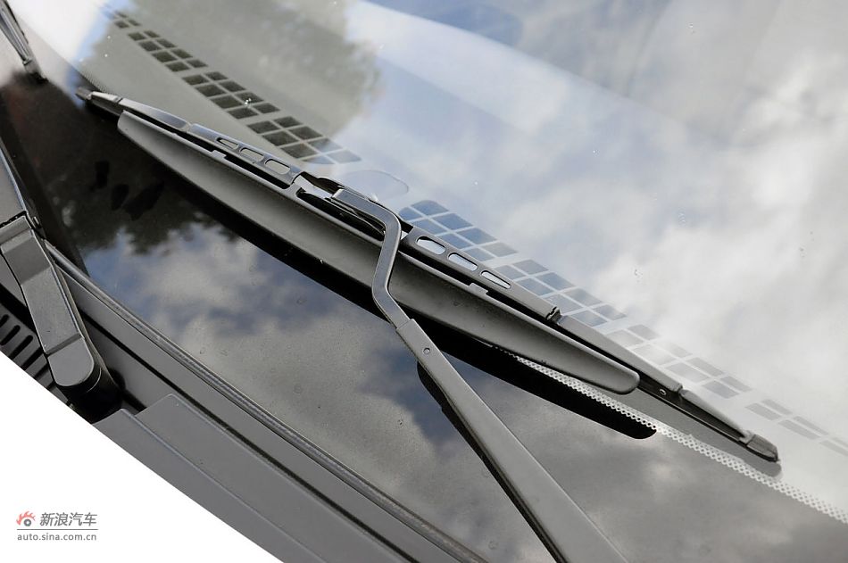 2011款CX30三厢实拍