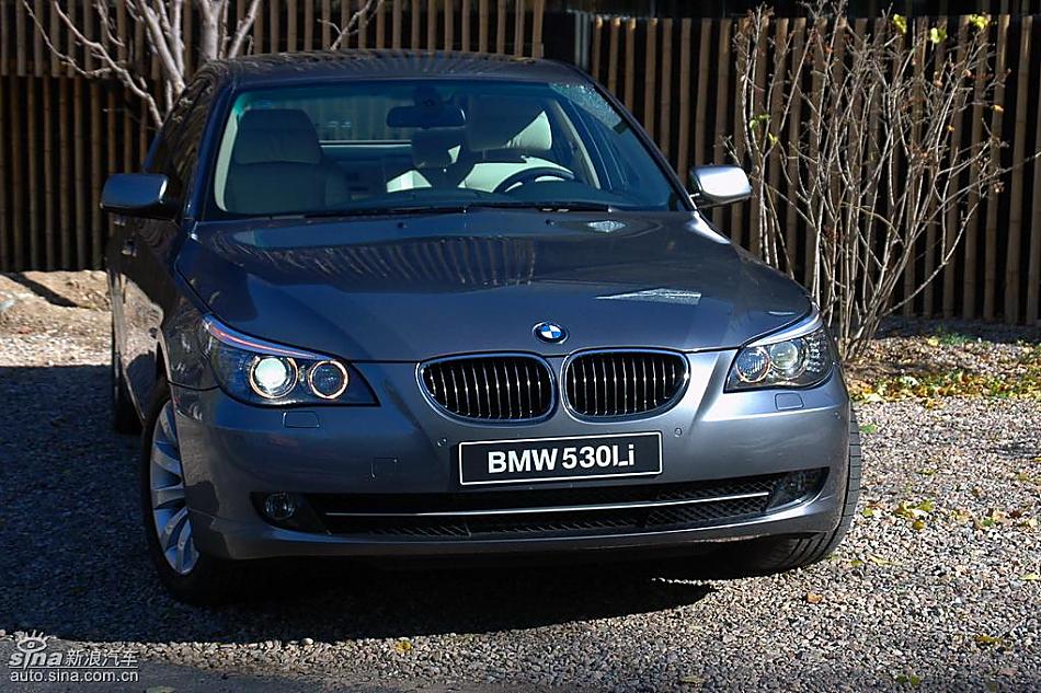 宝马新530Li外观