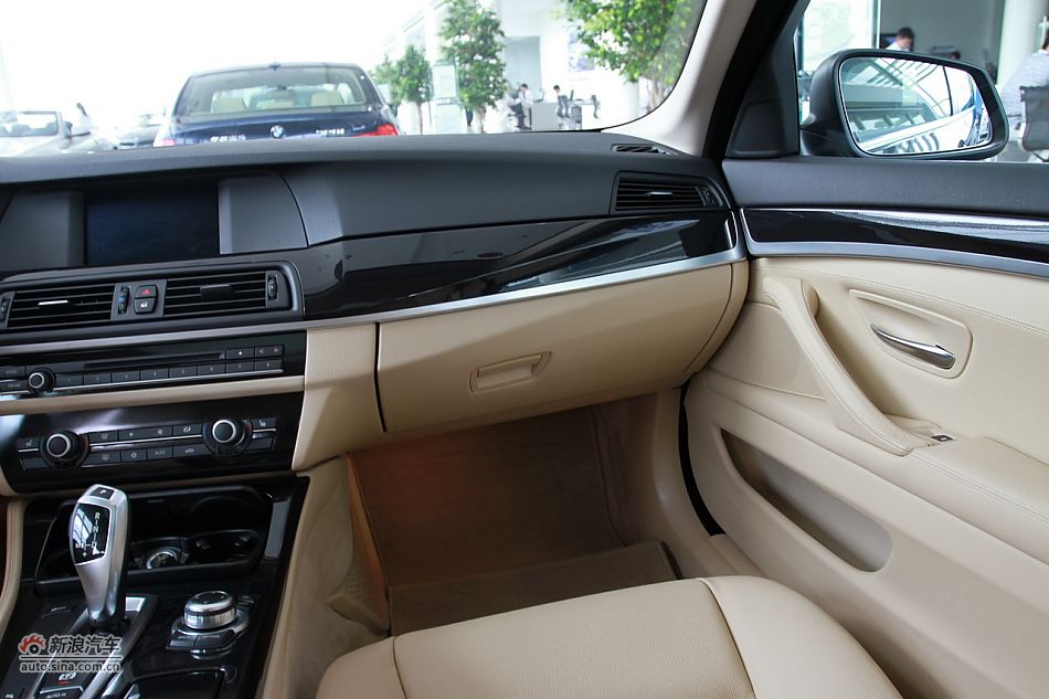 宝马523Li领先型