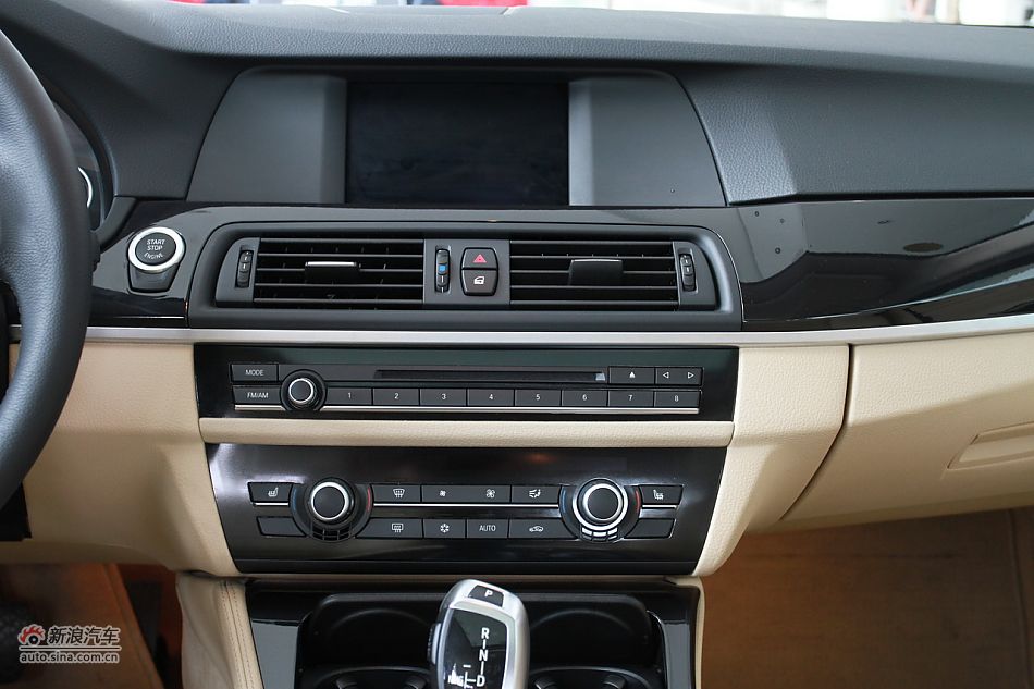 宝马523Li领先型