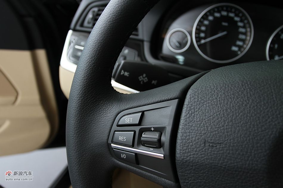 宝马523Li领先型