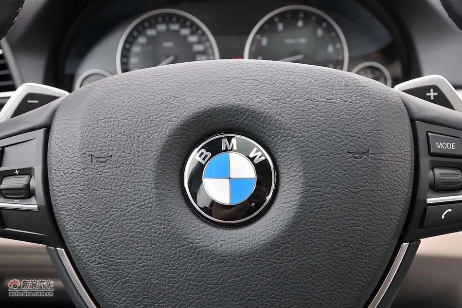 2011款535Li内饰实拍