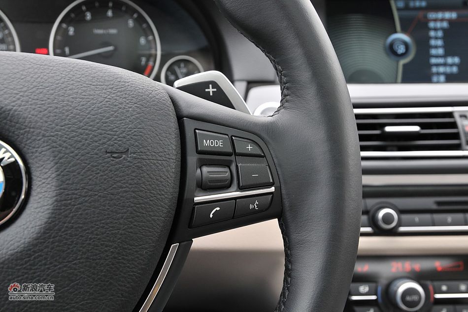 2011款535Li内饰实拍