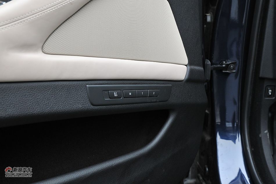 2011款535Li内饰实拍