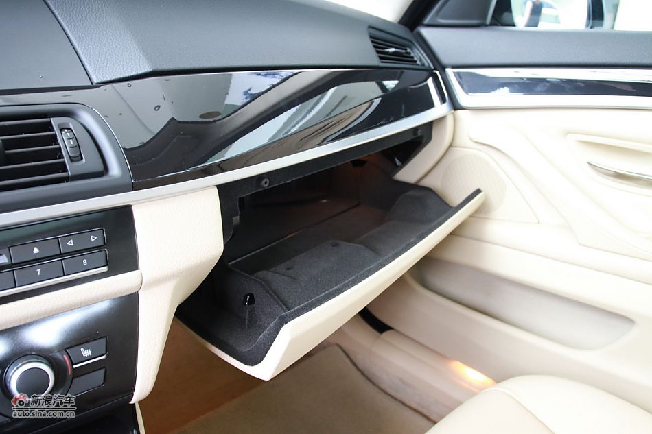 宝马523Li领先型